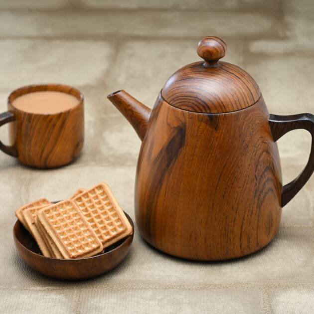 Handcrafted Wooden Kettle – 500 ml
